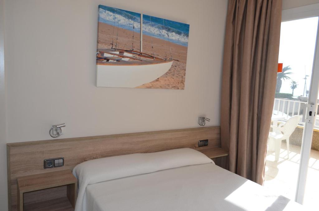 Apartaments Gibert Sant Antoni De Calonge Bilik gambar